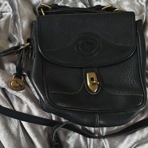 dooney & Bourke turn lock